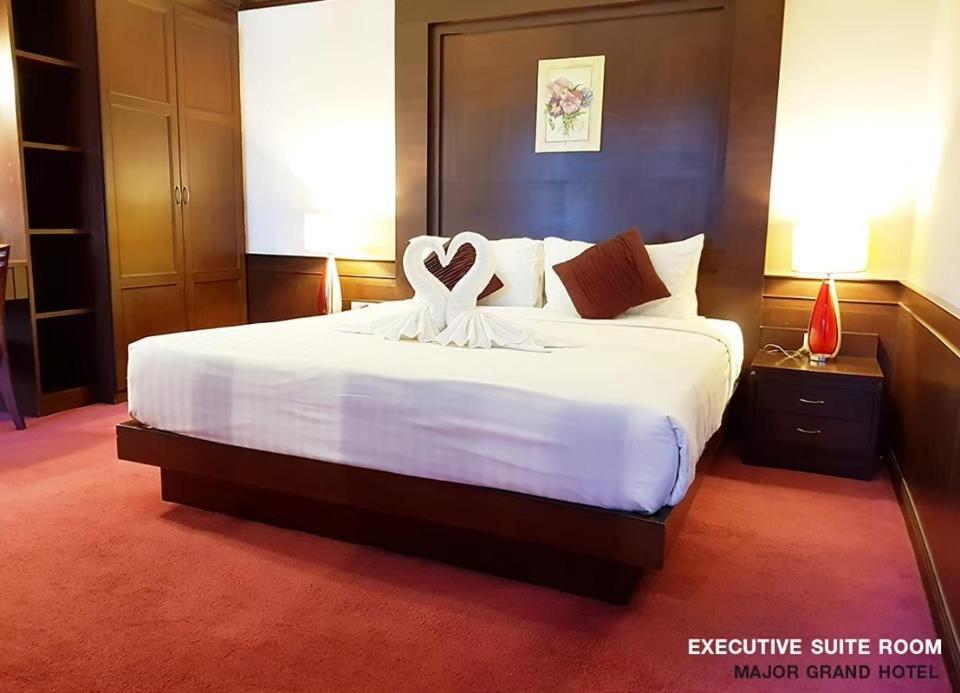Major Grand Hotel Chum Phae Ngoại thất bức ảnh