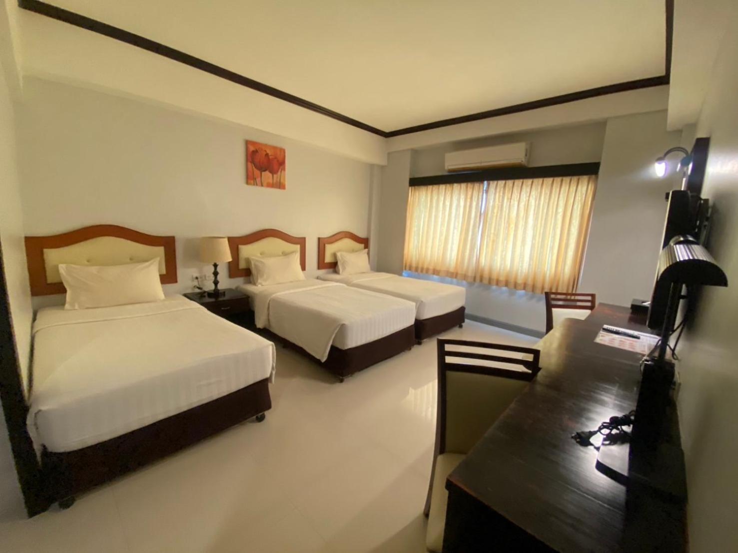 Major Grand Hotel Chum Phae Phòng bức ảnh