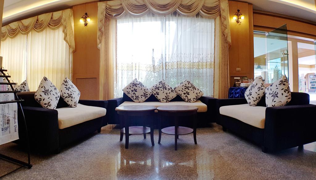 Major Grand Hotel Chum Phae Ngoại thất bức ảnh